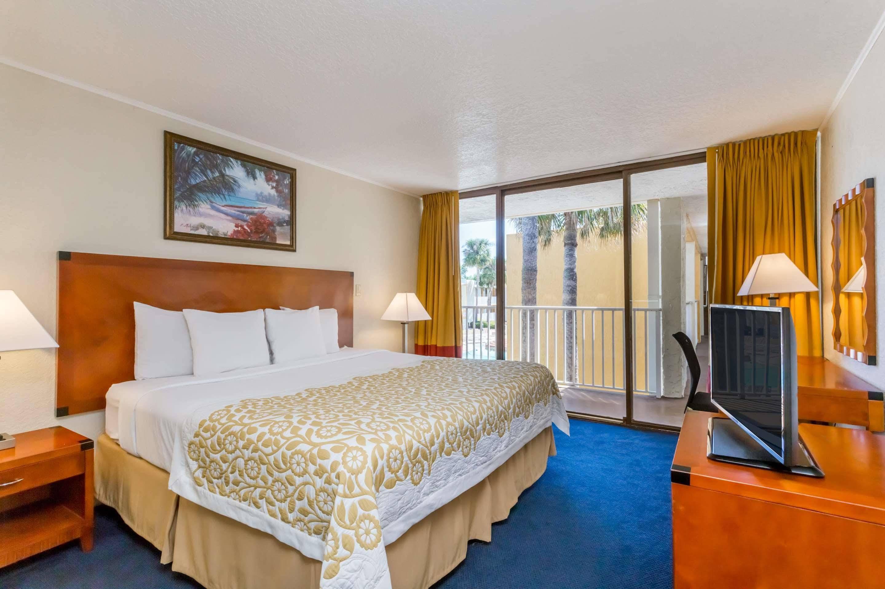 Days Inn & Suites By Wyndham Clermont Eksteriør bilde