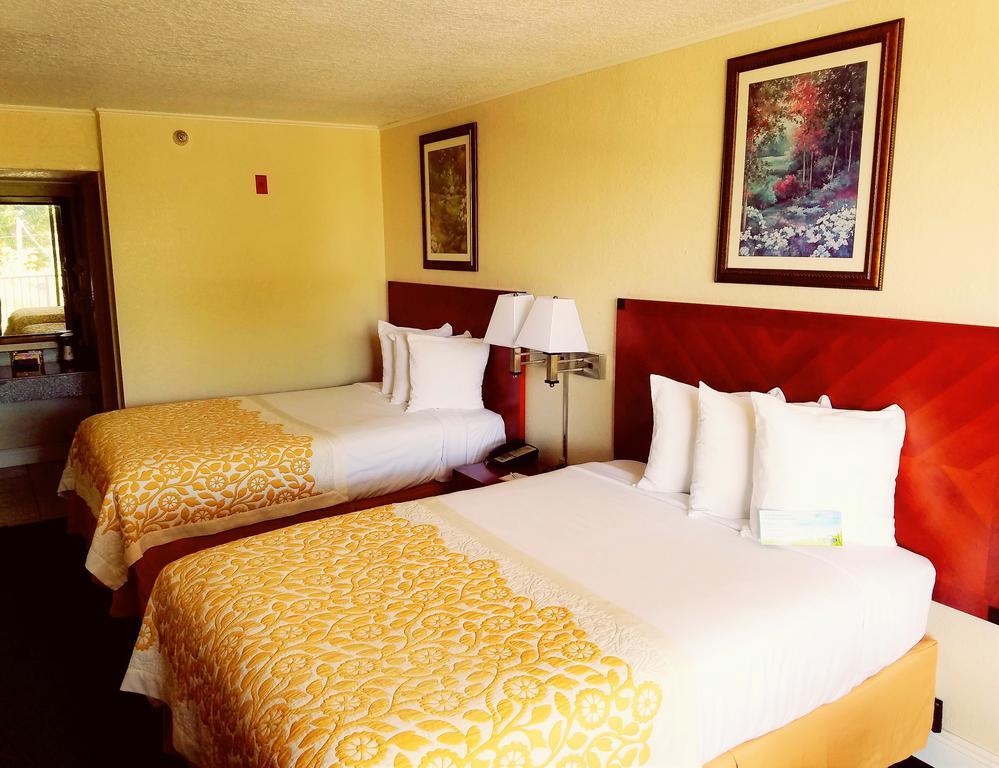 Days Inn & Suites By Wyndham Clermont Eksteriør bilde