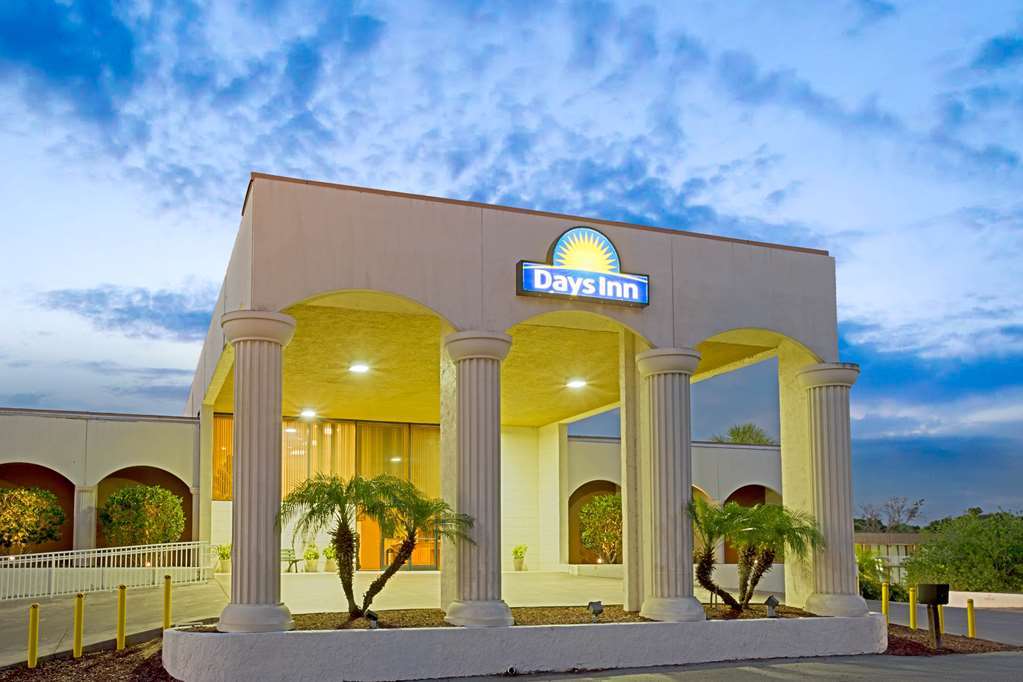 Days Inn & Suites By Wyndham Clermont Eksteriør bilde