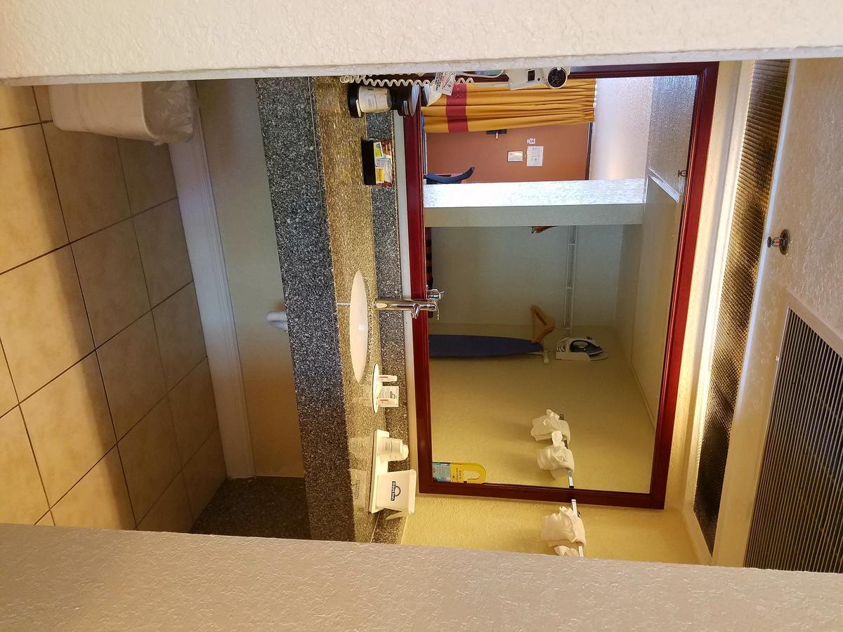 Days Inn & Suites By Wyndham Clermont Eksteriør bilde